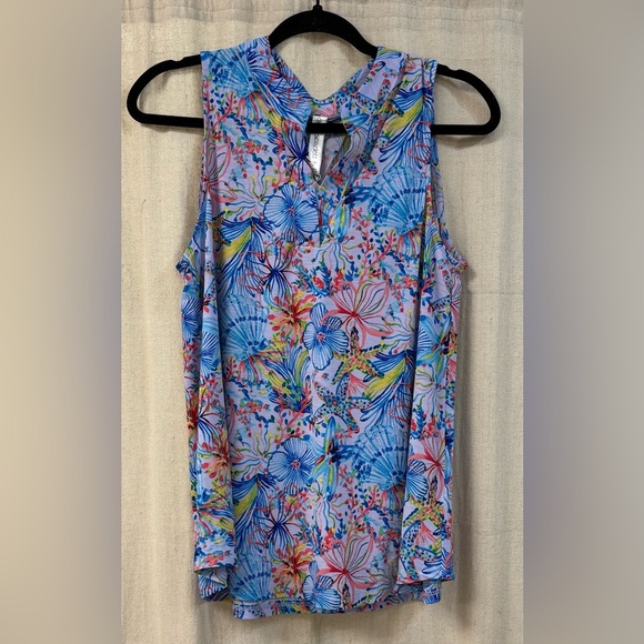 Dear Scarlett Blue and Pink Sleeveless Blouse with Mandarin Collar - Picture 1 of 3
